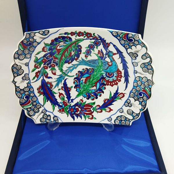 Tavus Kuşu Figürlü 30 Cm Kesik Çini Tabak Tavus Kuşu Figürlü 30 Cm Kesik Çini Tabak